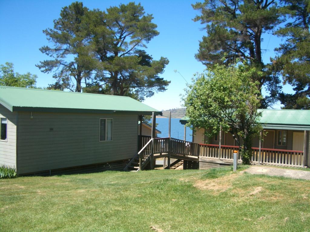 Rainbow Pines Tourist Caravan Park Adaminaby Exteriör bild